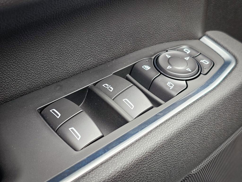 Certified 2025 GMC Sierra 2500 SLE w/ SLE Value Package; AWD/4WD image 10