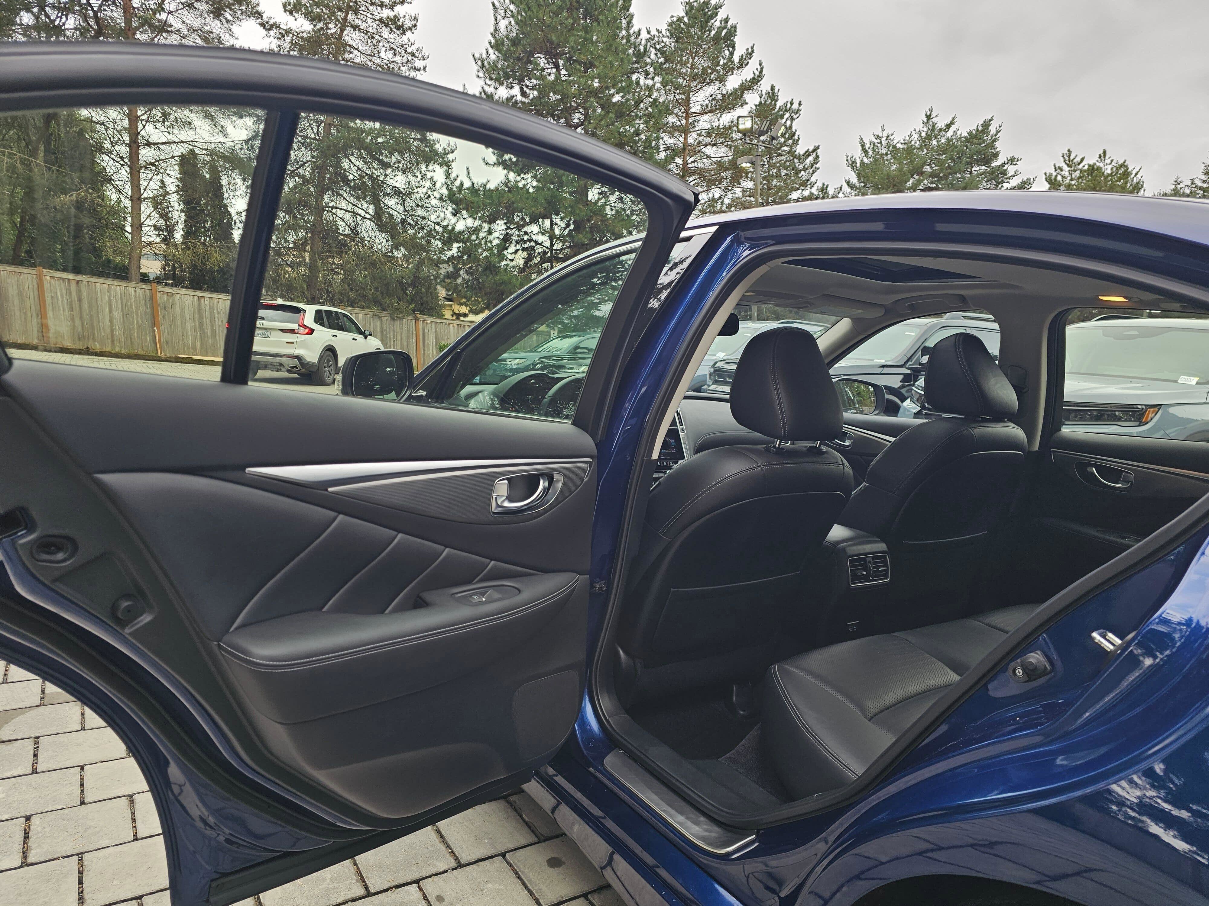 Used 2020 INFINITI Q50 Sport image 15