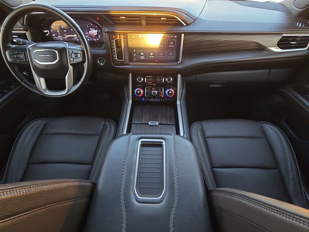 Used 2024 GMC Yukon Denali image 9