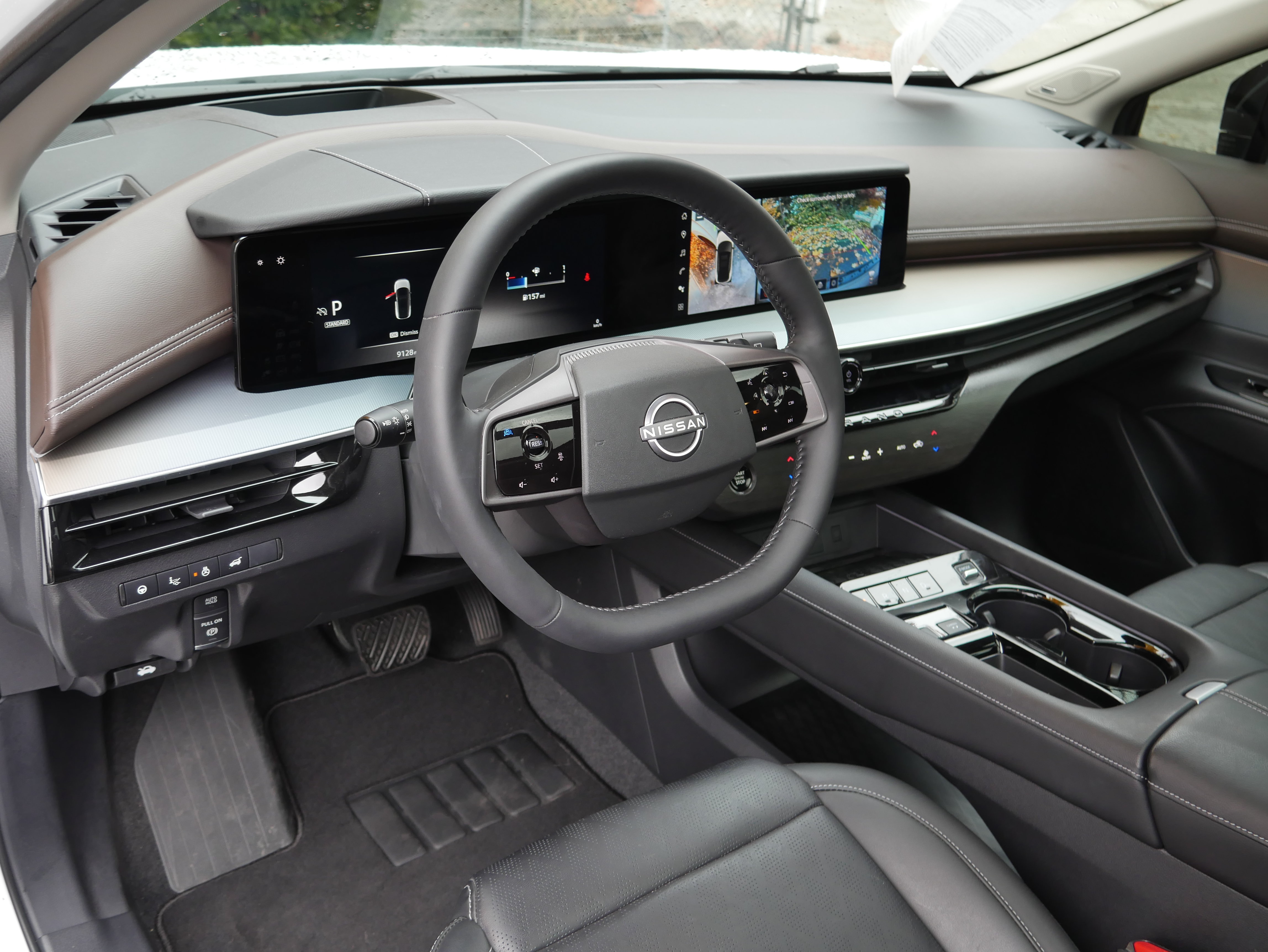 Certified 2025 Nissan Murano Platinum w/ Cargo Package AWD/4WD image 4
