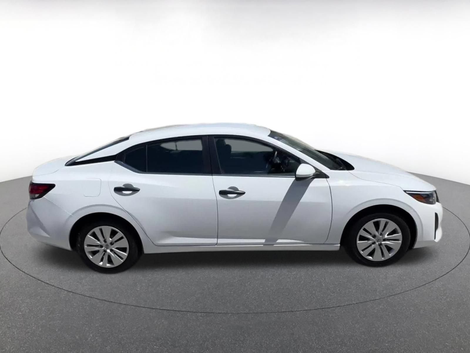 Used 2025 Nissan Sentra S FWD image 16