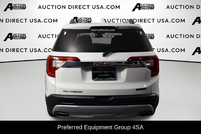Used 2021 GMC Acadia SLT FWD image 3