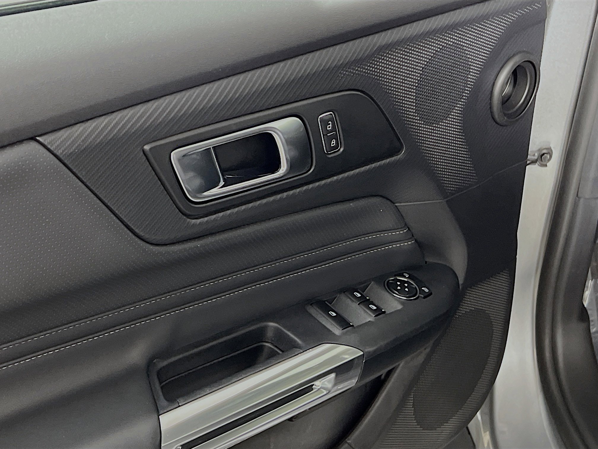 Used 2024 Ford Mustang Premium RWD image 17