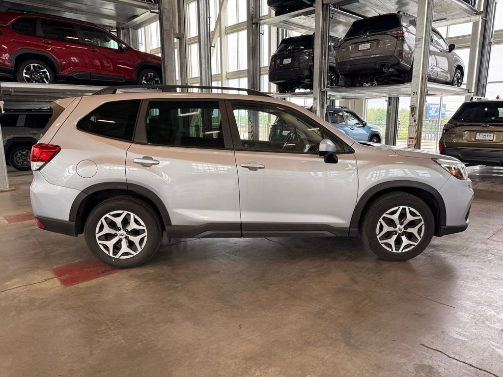 Used 2021 Subaru Forester Premium w/ Popular Package #1 AWD/4WD image 2