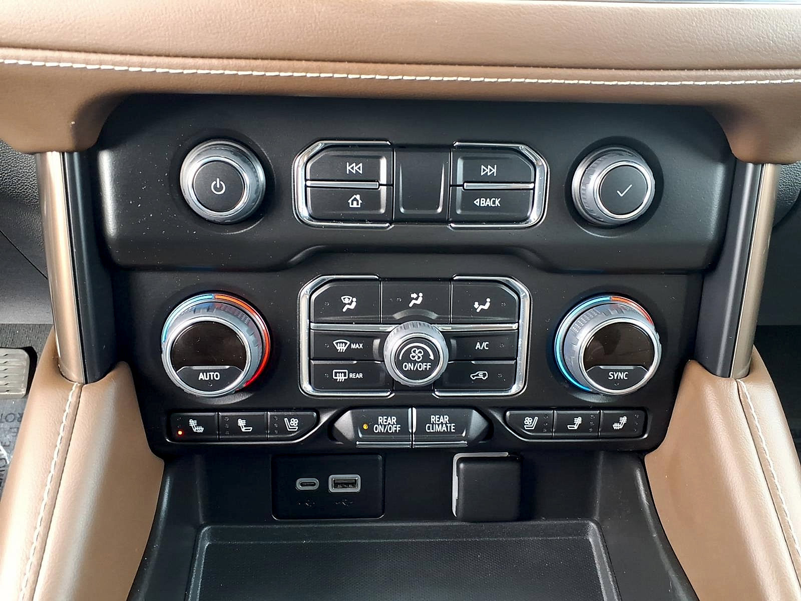 Certified 2023 Chevrolet Tahoe High Country image 15