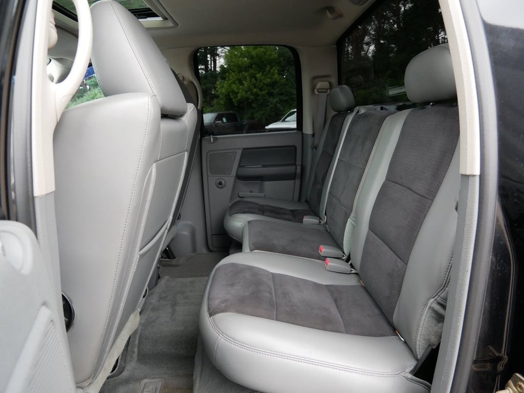 Used 2006 Dodge Ram 1500 Truck 2WD Quad Cab w/ Communication Pkg image 11