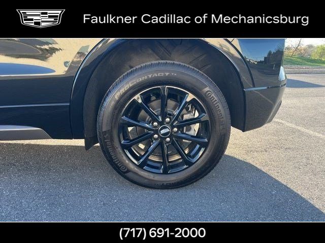 Certified 2025 Cadillac XT4 Sport image 32