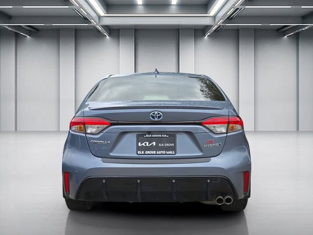 Used 2024 Toyota Corolla SE w/ SE Package FWD image 5