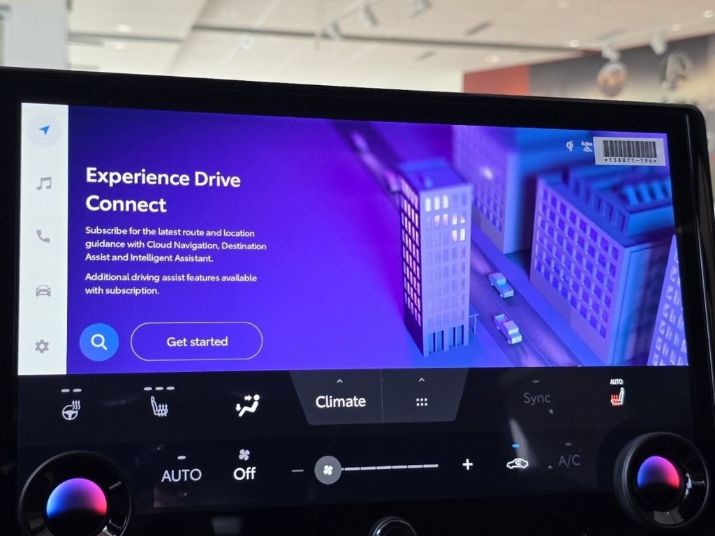 New 2026 Toyota C-HR AWD/4WD image 3