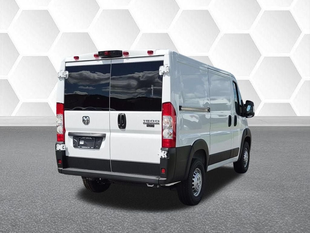 New 2026 RAM ProMaster 1500 w/ Convenience Group FWD image 3