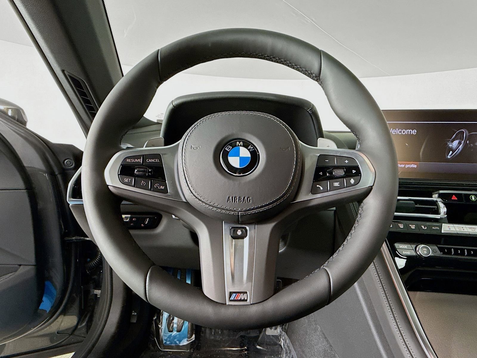 New 2026 BMW 840i Convertible w/ Comfort Seating Package RWD image 11