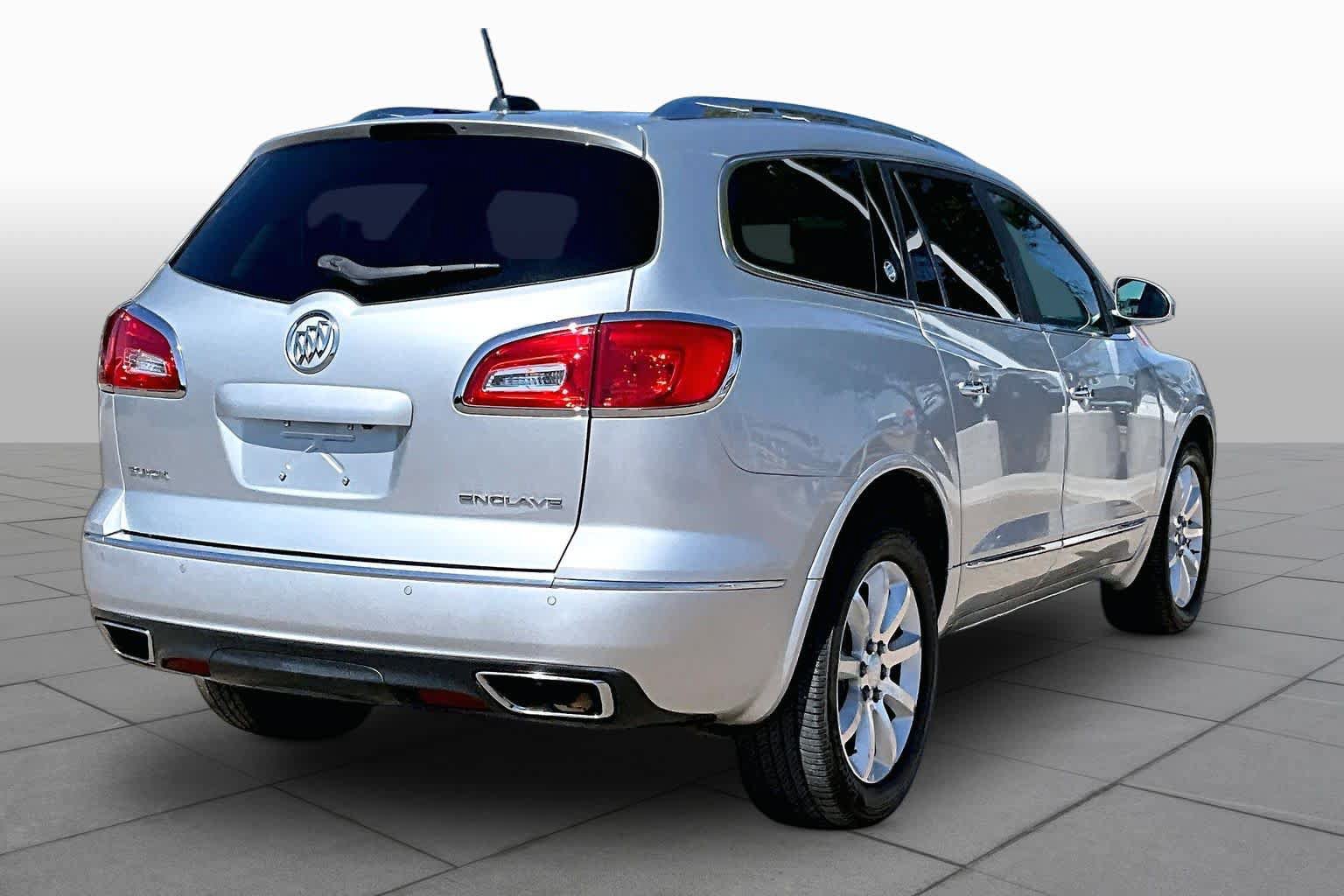 Used 2017 Buick Enclave Premium FWD image 13
