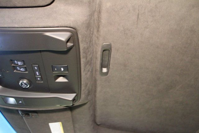 Used 2016 Cadillac Escalade Platinum image 28