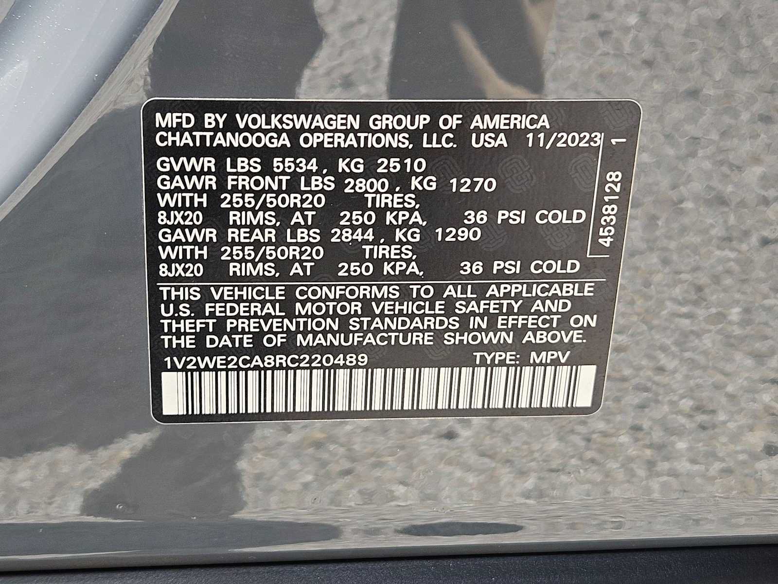 Used 2024 Volkswagen Atlas Cross Sport SE FWD image 20