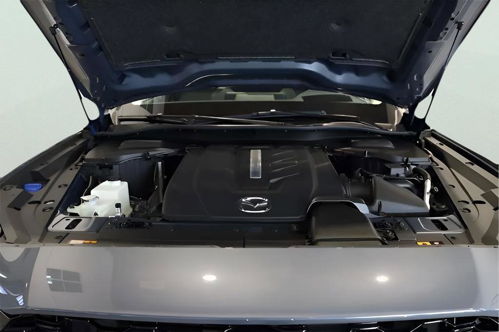 New 2025 MAZDA CX-70 Plug-In Hybrid w/ Premium Pkg AWD/4WD image 11