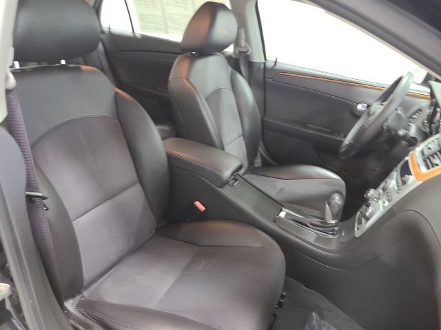 Used 2010 Chevrolet Malibu LT w/ HFV6 Engine Package FWD image 13