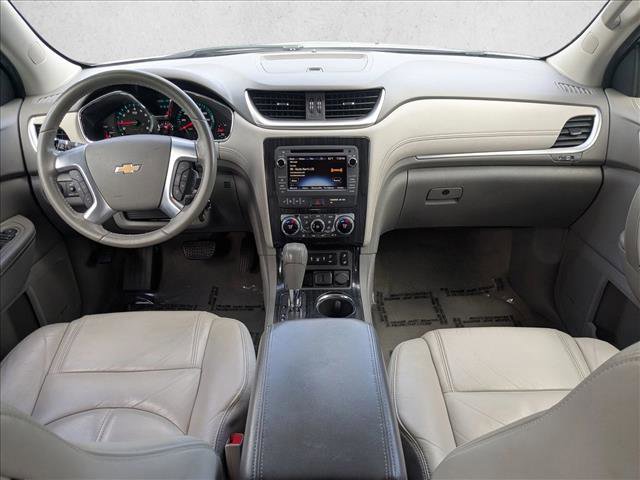 Used 2017 Chevrolet Traverse LT FWD image 16