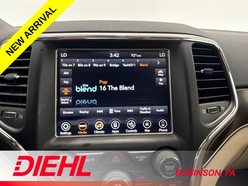 Used 2018 Jeep Grand Cherokee Limited AWD/4WD image 31