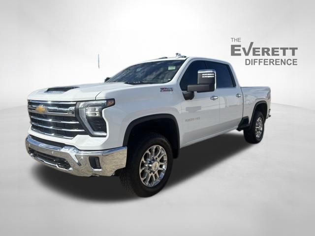 Used 2024 Chevrolet Silverado 2500 LTZ w/ LTZ Convenience Package image 5