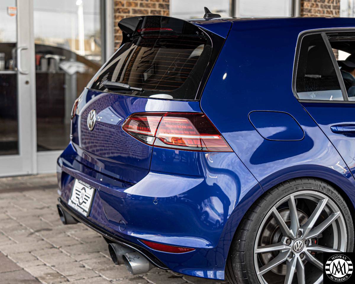 Used 2017 Volkswagen Golf R 4-Door AWD/4WD image 27