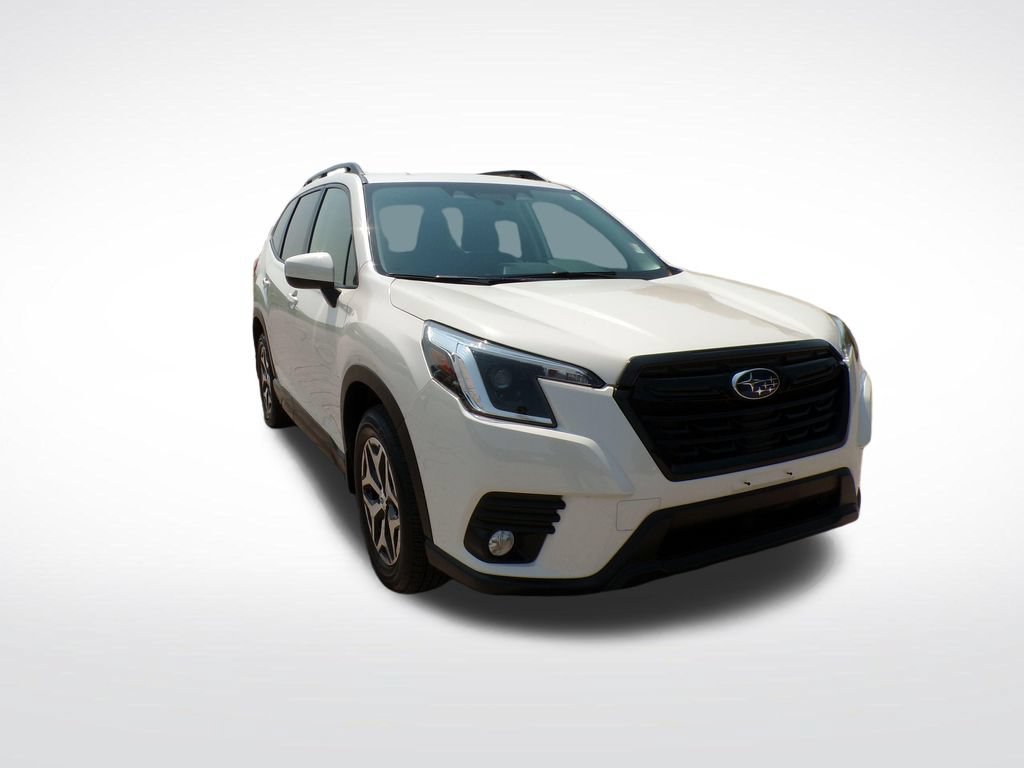 Used 2023 Subaru Forester Premium AWD/4WD image 7