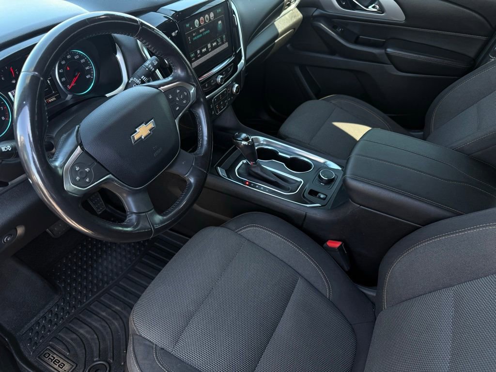 Used 2019 Chevrolet Traverse LT image 17