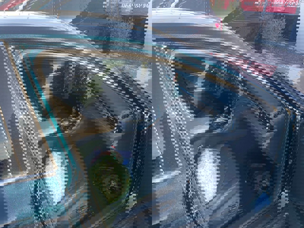 Used 2020 Toyota Camry XSE image 17