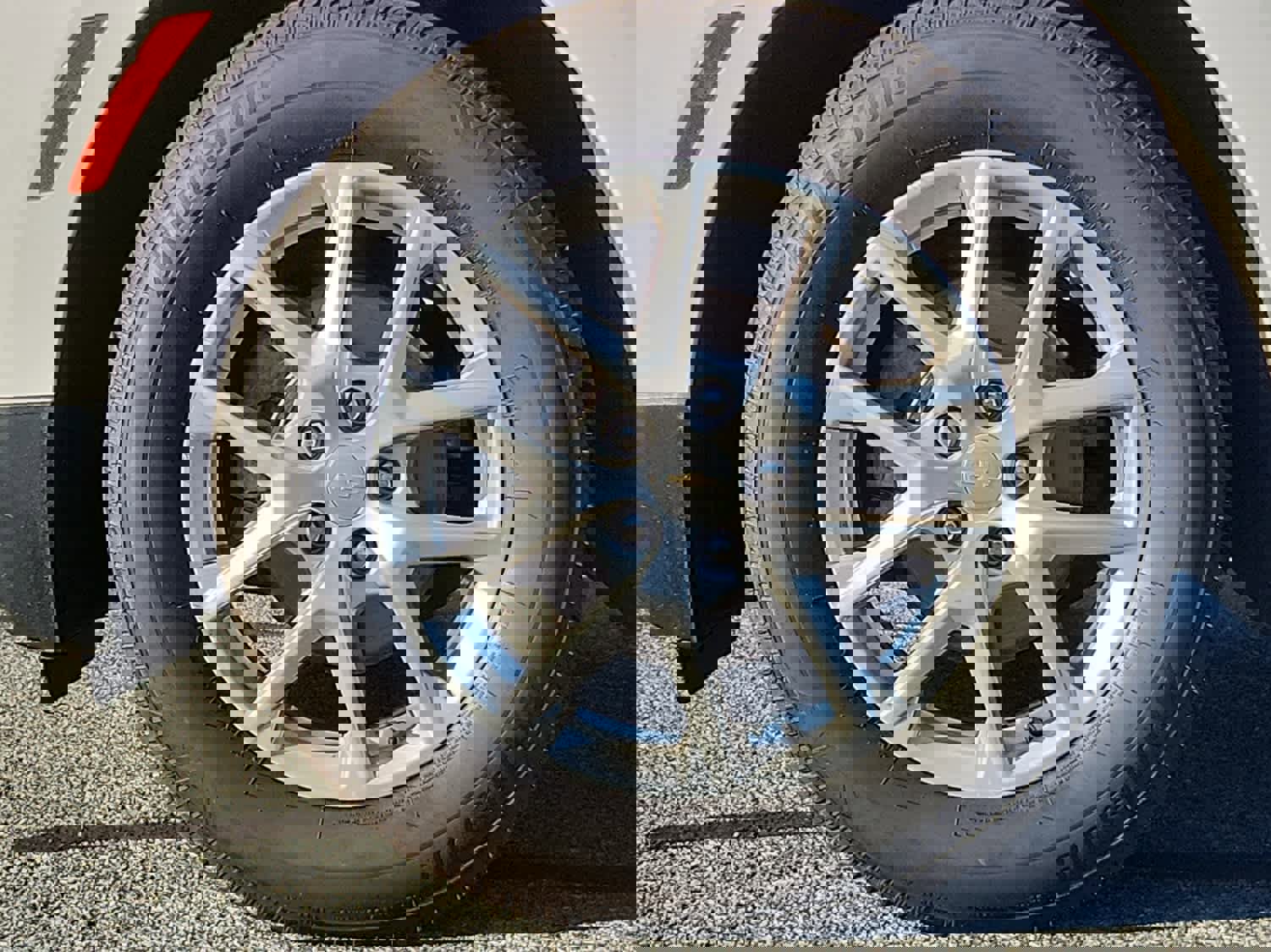 Used 2022 Chevrolet Equinox LT image 6