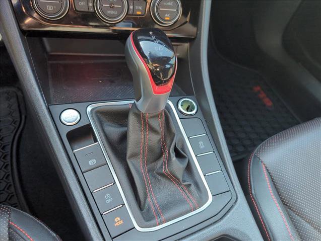 Used 2024 Volkswagen Jetta GLI Autobahn FWD image 14
