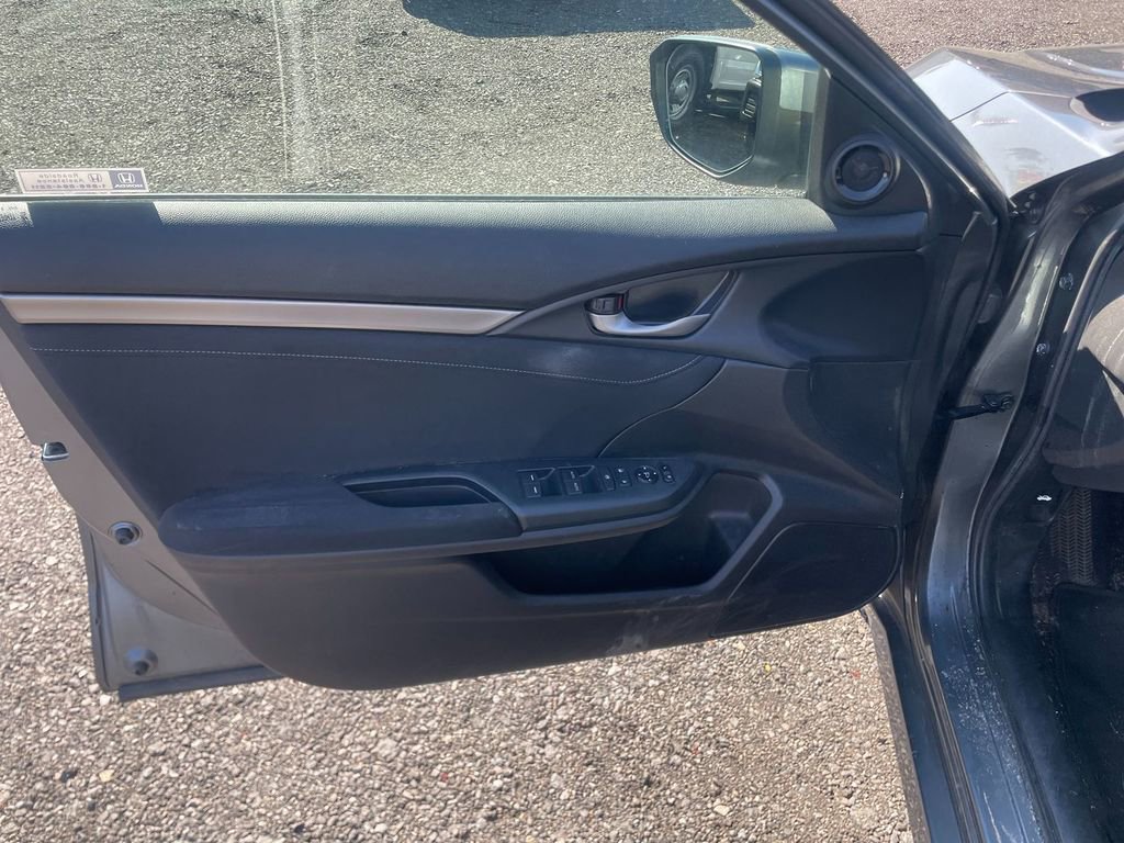 Used 2019 Honda Civic EX image 11