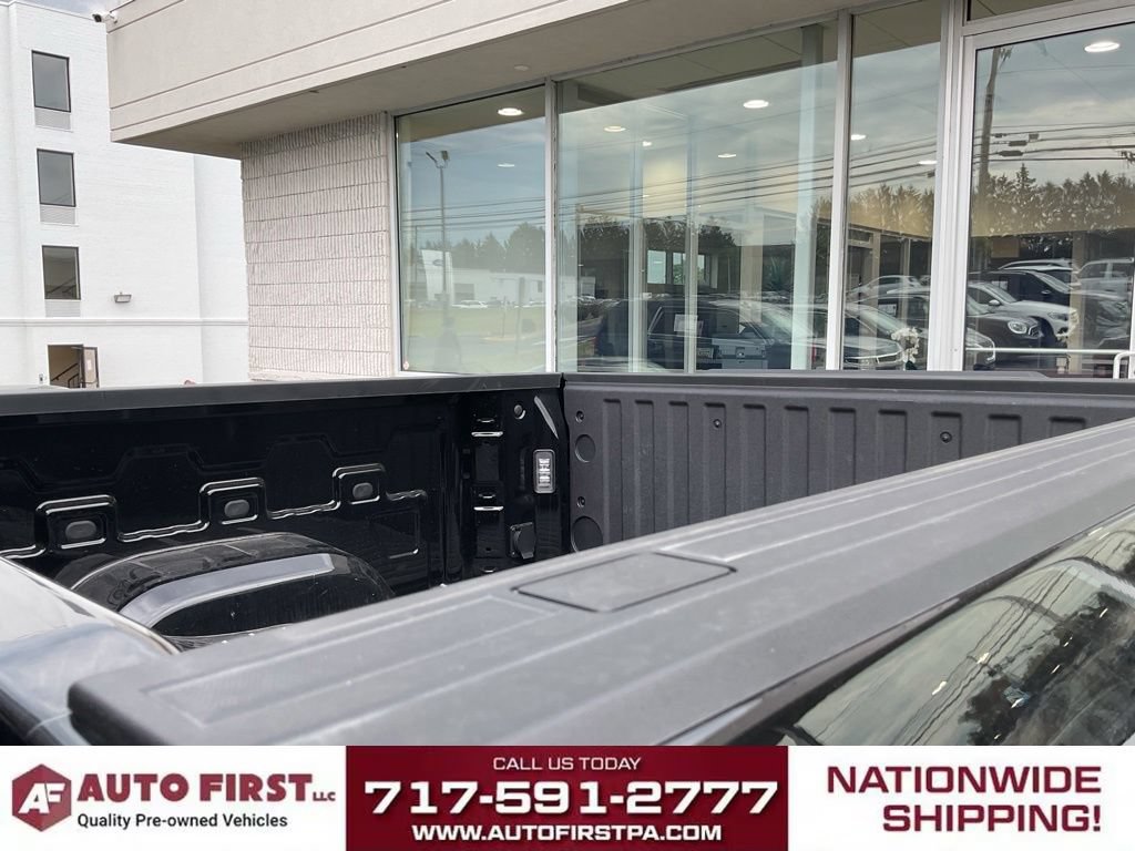 Used 2024 Chevrolet Silverado 1500 LT w/ Z71 Off-Road Package AWD/4WD image 13