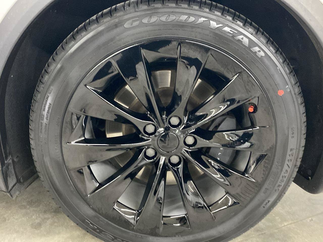 Used 2018 Tesla Model X 75D AWD/4WD image 26
