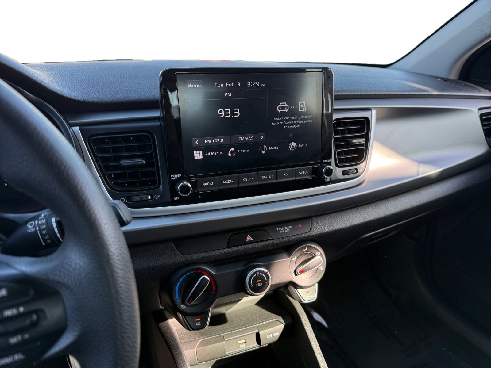 Used 2023 Kia Rio S image 13
