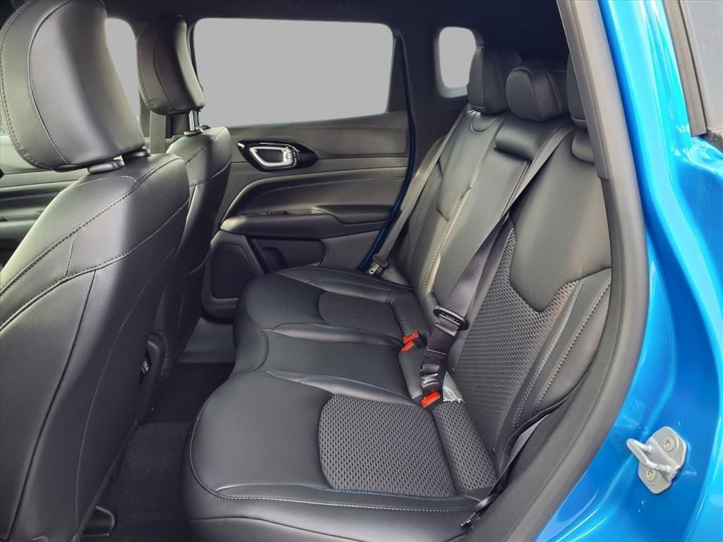 New 2026 Jeep Compass Latitude image 20