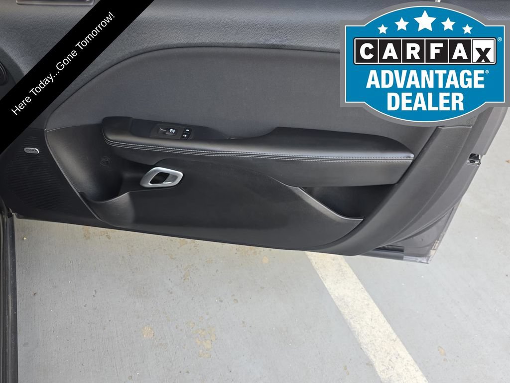 Used 2019 Dodge Challenger R/T Scat Pack w/ Dynamics Package RWD image 35