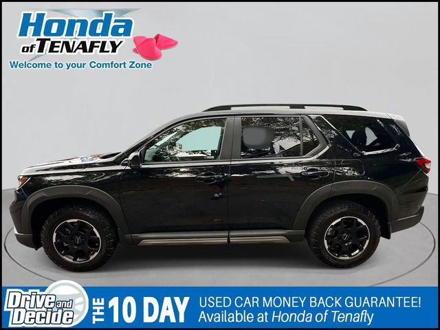 Used 2025 Honda Pilot TrailSport image 6