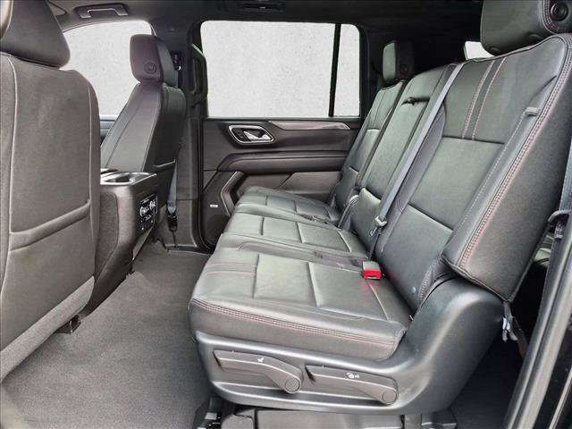 Used 2024 Chevrolet Suburban RST w/ Luxury Package AWD/4WD image 19