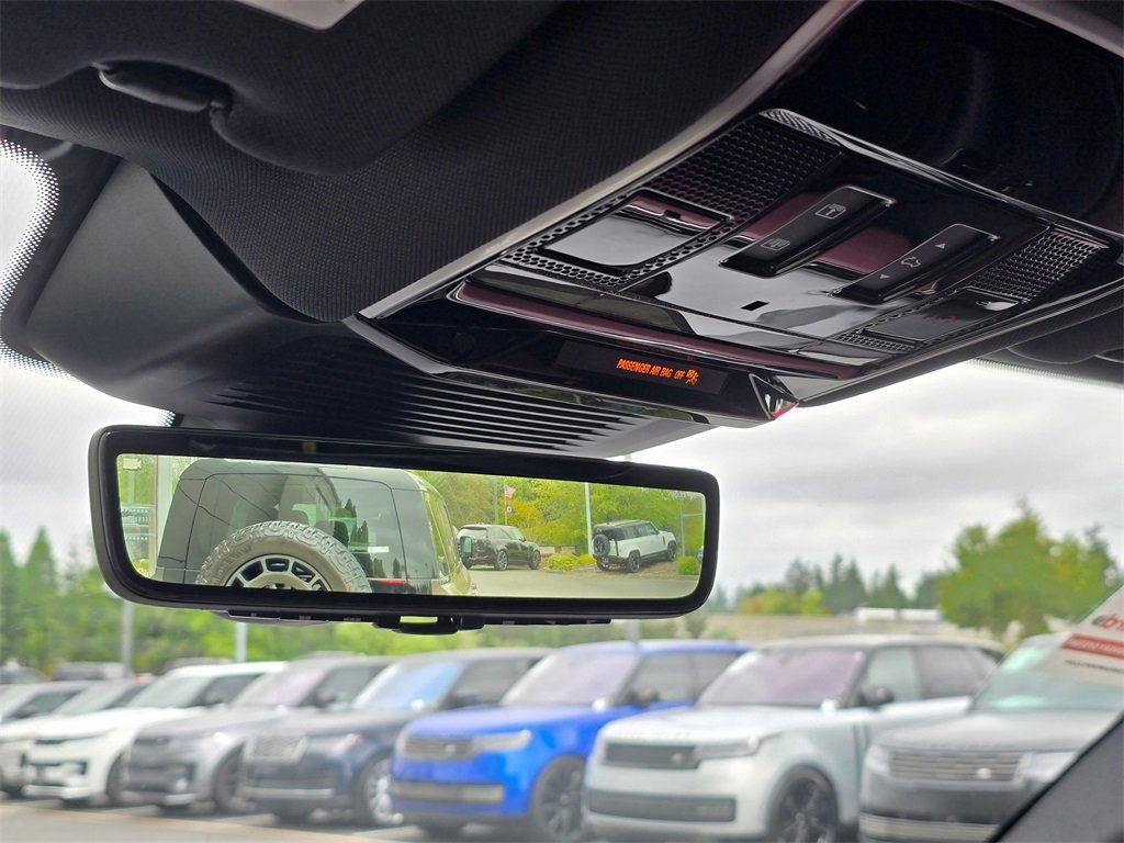 New 2025 Land Rover Range Rover Sport Dynamic SE image 7
