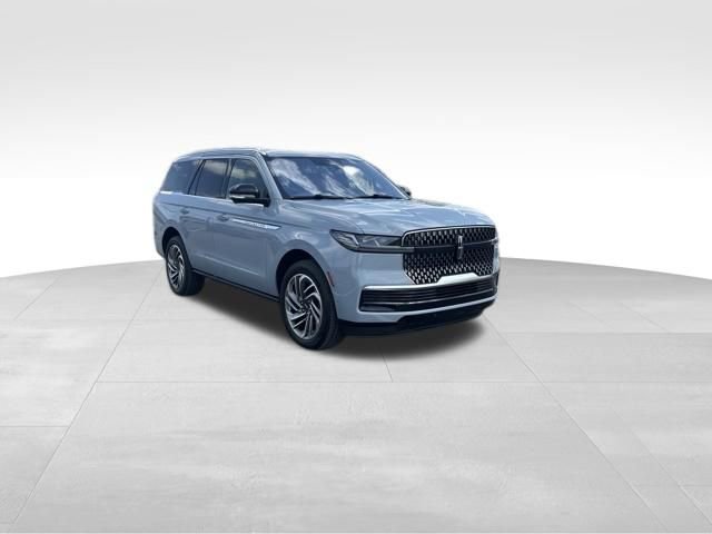 Certified 2025 Lincoln Navigator Reserve image 6