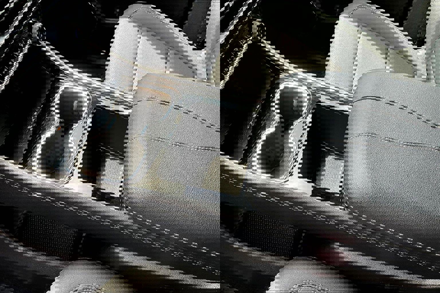 Used 2025 Chevrolet Traverse LT w/ Enhanced Driving Package AWD/4WD image 19