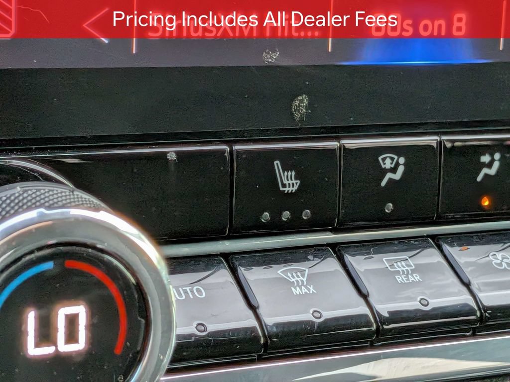Used 2024 Chevrolet Colorado LT w/ LT Convenience Package II RWD image 24