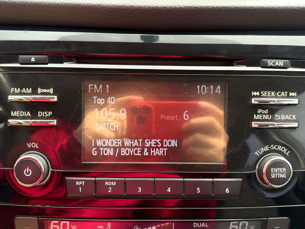 Used 2018 Nissan Rogue Sport SV FWD image 15