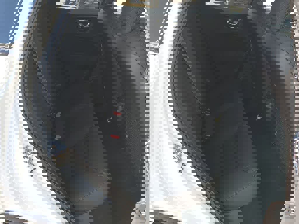 Certified 2026 Volvo XC60 B5 Plus w/ Protection Package Premier image 19