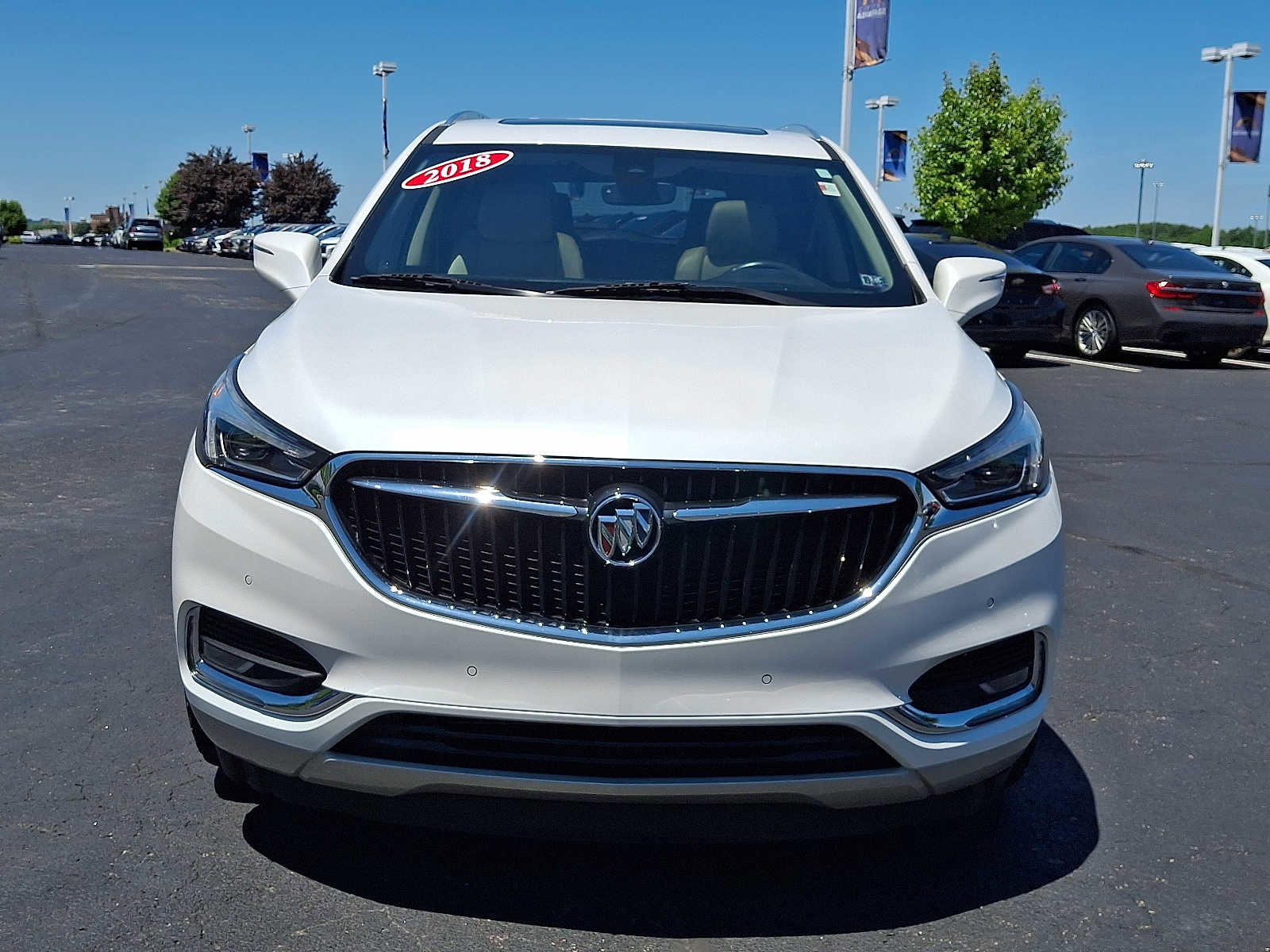 Used 2018 Buick Enclave Premium w/ Trailering Package AWD/4WD image 2