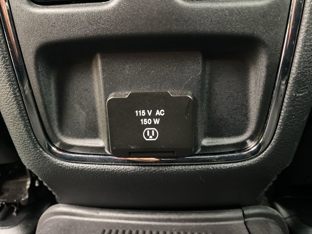 Used 2020 Jeep Grand Cherokee Altitude image 21