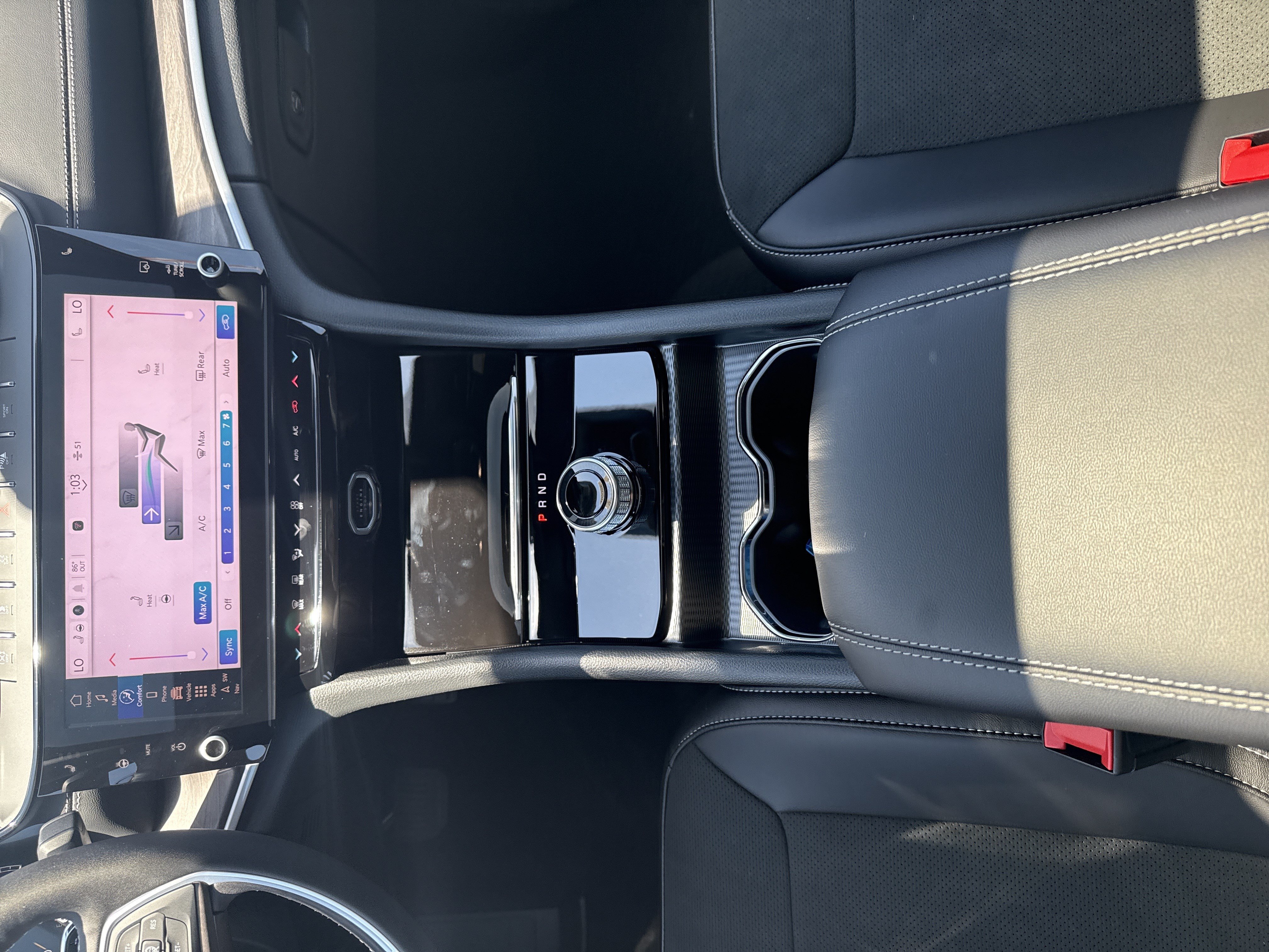 New 2026 Jeep Grand Cherokee Altitude RWD image 31
