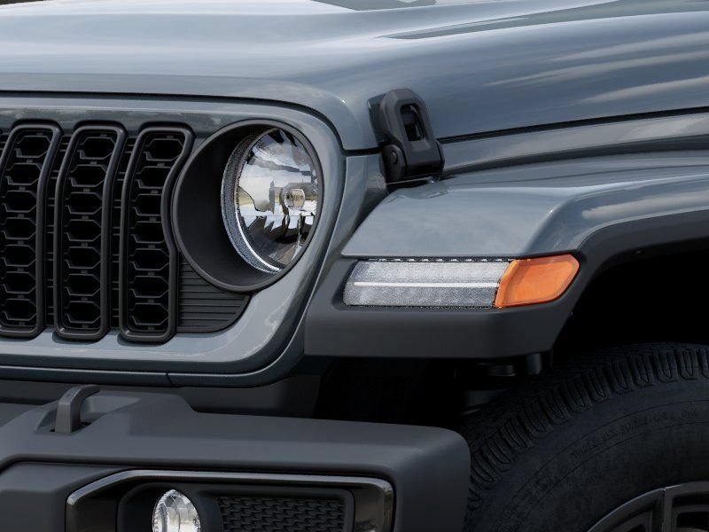 New 2025 Jeep Gladiator Sport AWD/4WD image 11