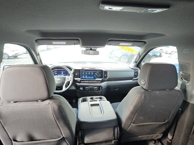 Used 2024 Chevrolet Silverado 1500 LT image 33