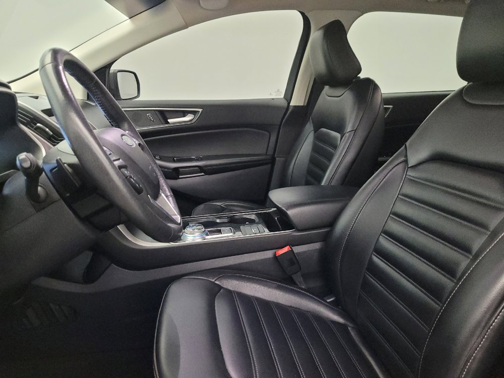 Used 2020 Ford Edge SEL AWD/4WD image 17