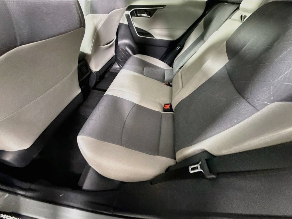 Certified 2022 Toyota RAV4 XLE w/ Convenience Package AWD/4WD image 28